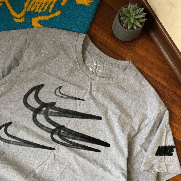 Nike T-shirt Gray - Picture 2 of 3